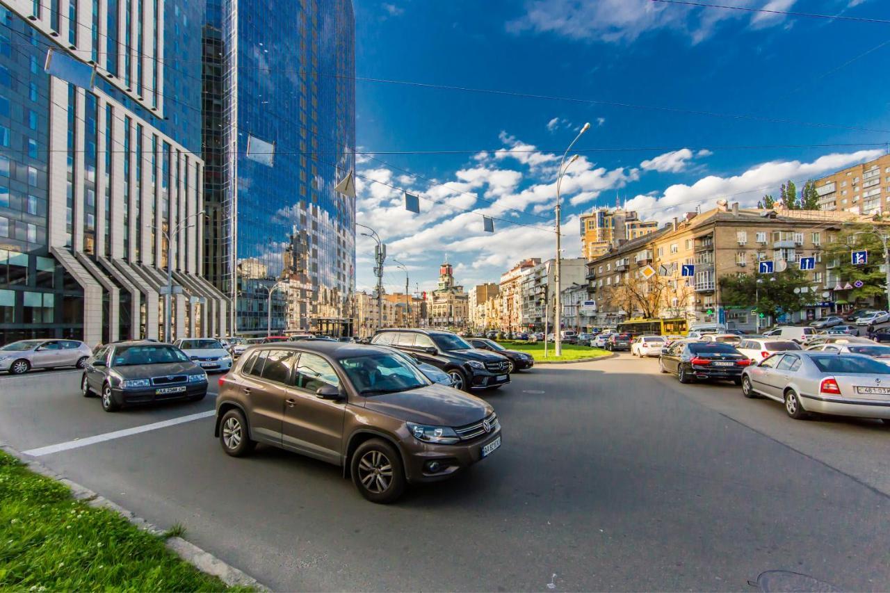 Простора 3 Кім Кварт В Самому Центрі Києва З Двома Окремими Спальнями Трц Гуллівер Kiev Esterno foto